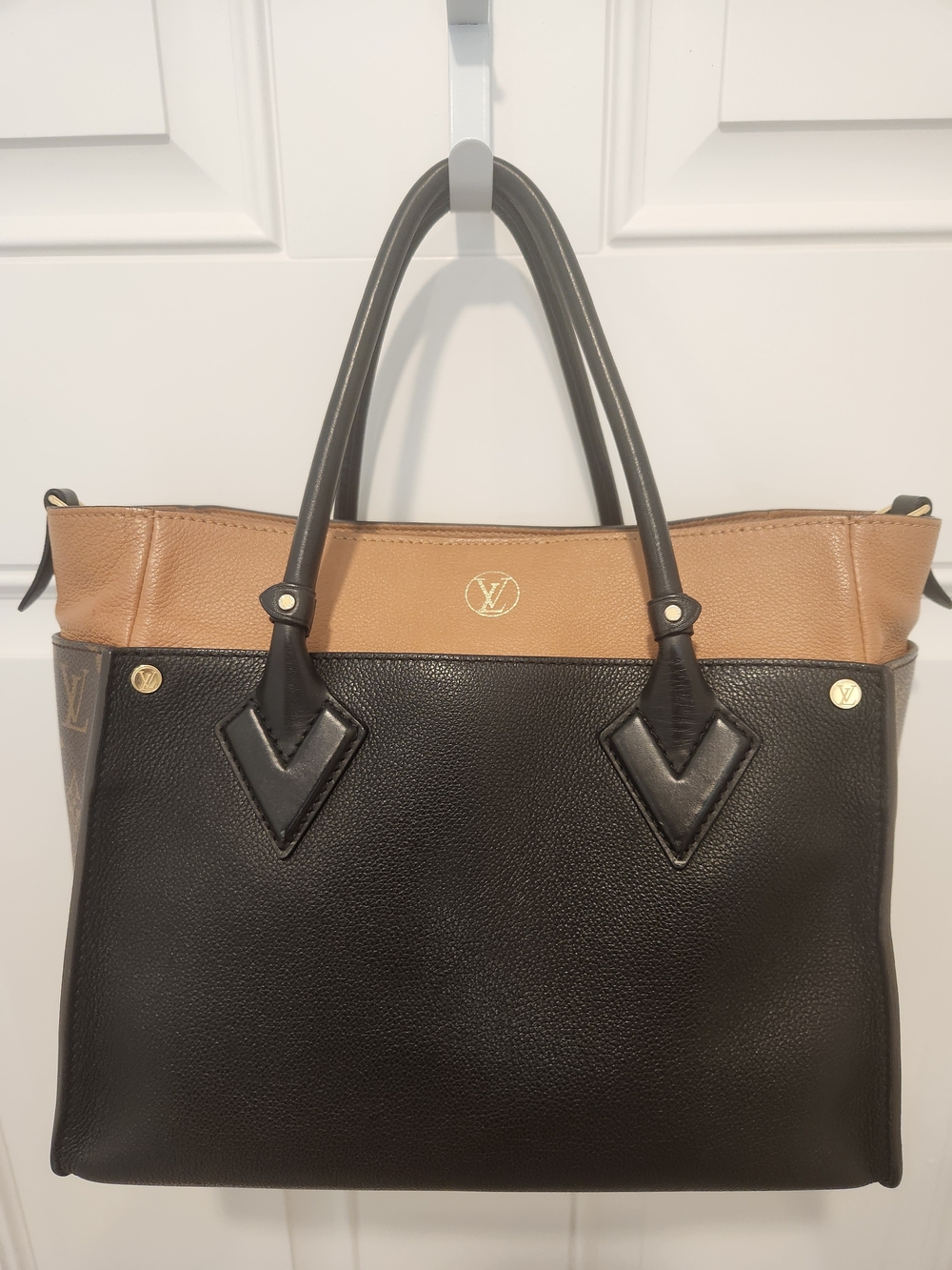 Louis Vuitton On My Side MM Black & Tan Two-Tone Leather Tote